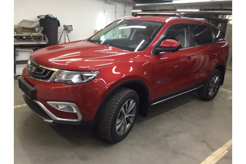 Стайлинг крыши Geely Atlas черной глянцевой пленкой